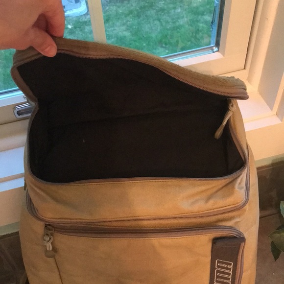 Puma Backpack - Picture 3 of 11